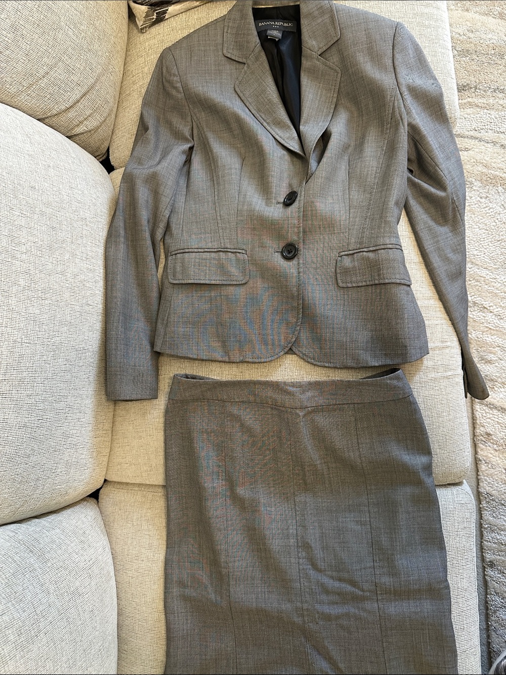 Super stylish and chic Banana Republic Gray Women's Suit Jacket & Skirt